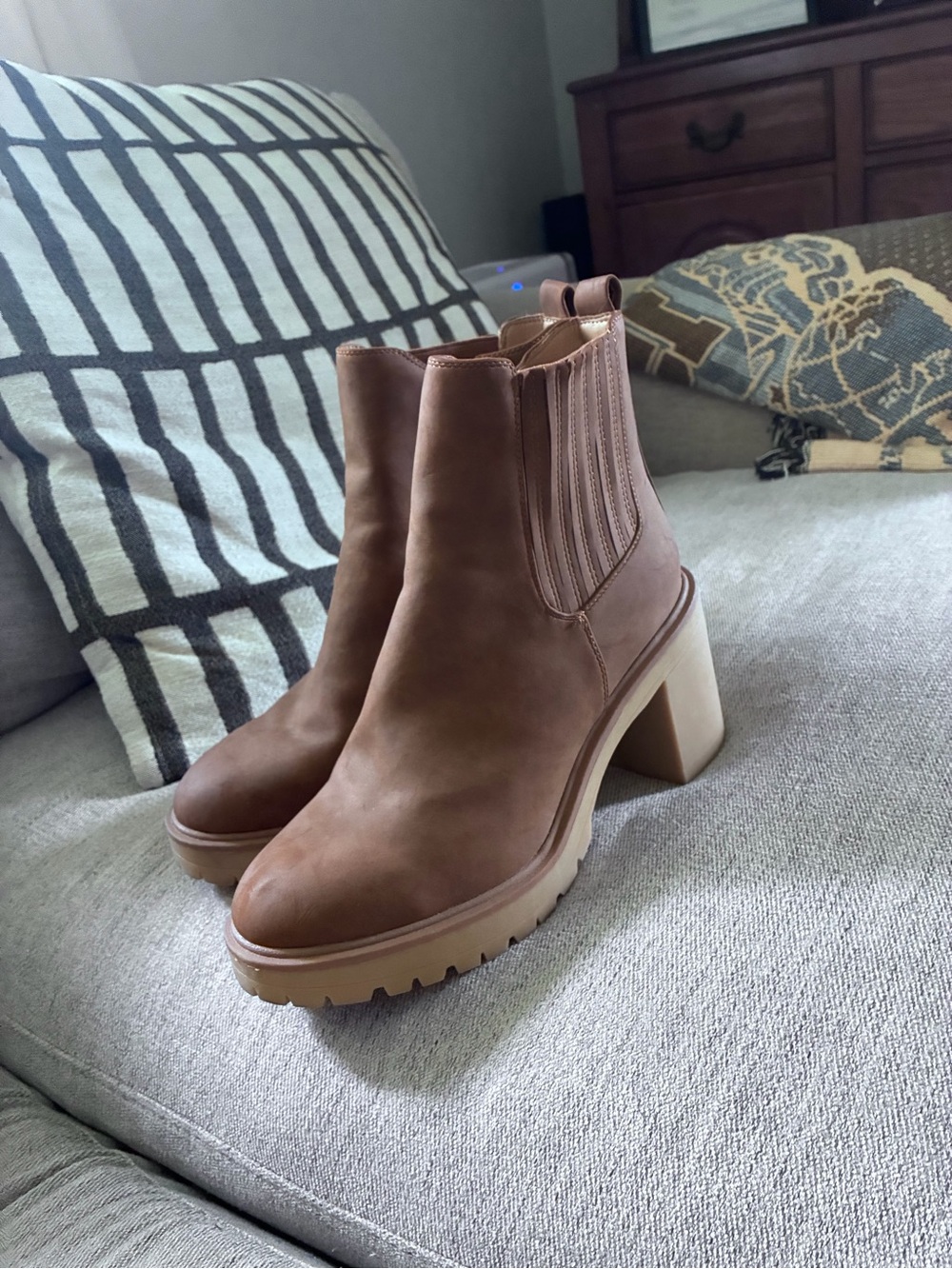 Dolce Vita Tan Platform Chelsea Boot with Chunky Heel